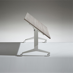 Flip folding table 翻转折叠桌   LAMM乐动官方网（中国）有限公司品牌